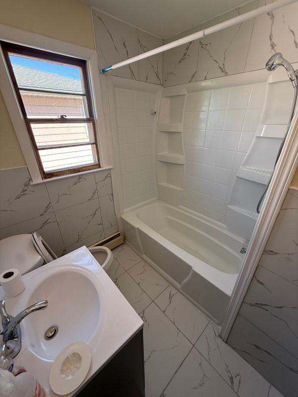 62 Rosemount Ave - Photo 4 of 19