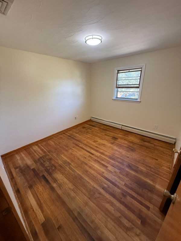 62 Rosemount Ave - Photo 5 of 19