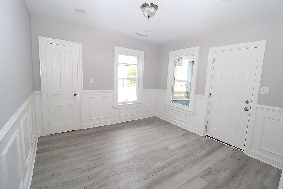 216 E Pearl St - Photo 5 of 17