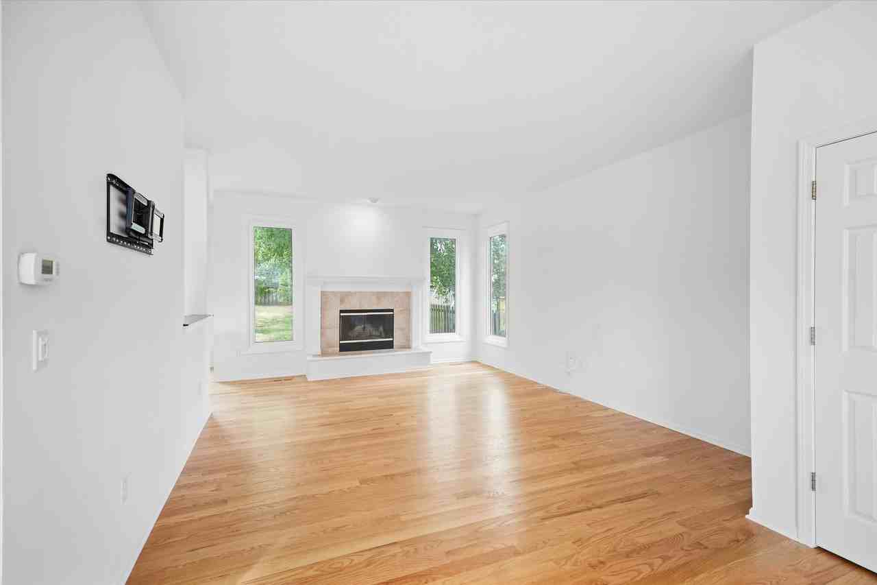 14874 S Summit St #NA - Photo 2 of 21