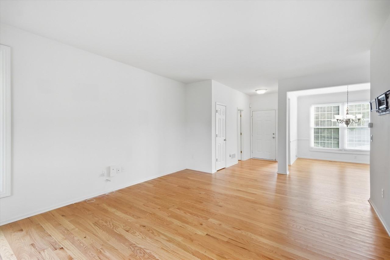 14874 S Summit St #NA - Photo 4 of 21
