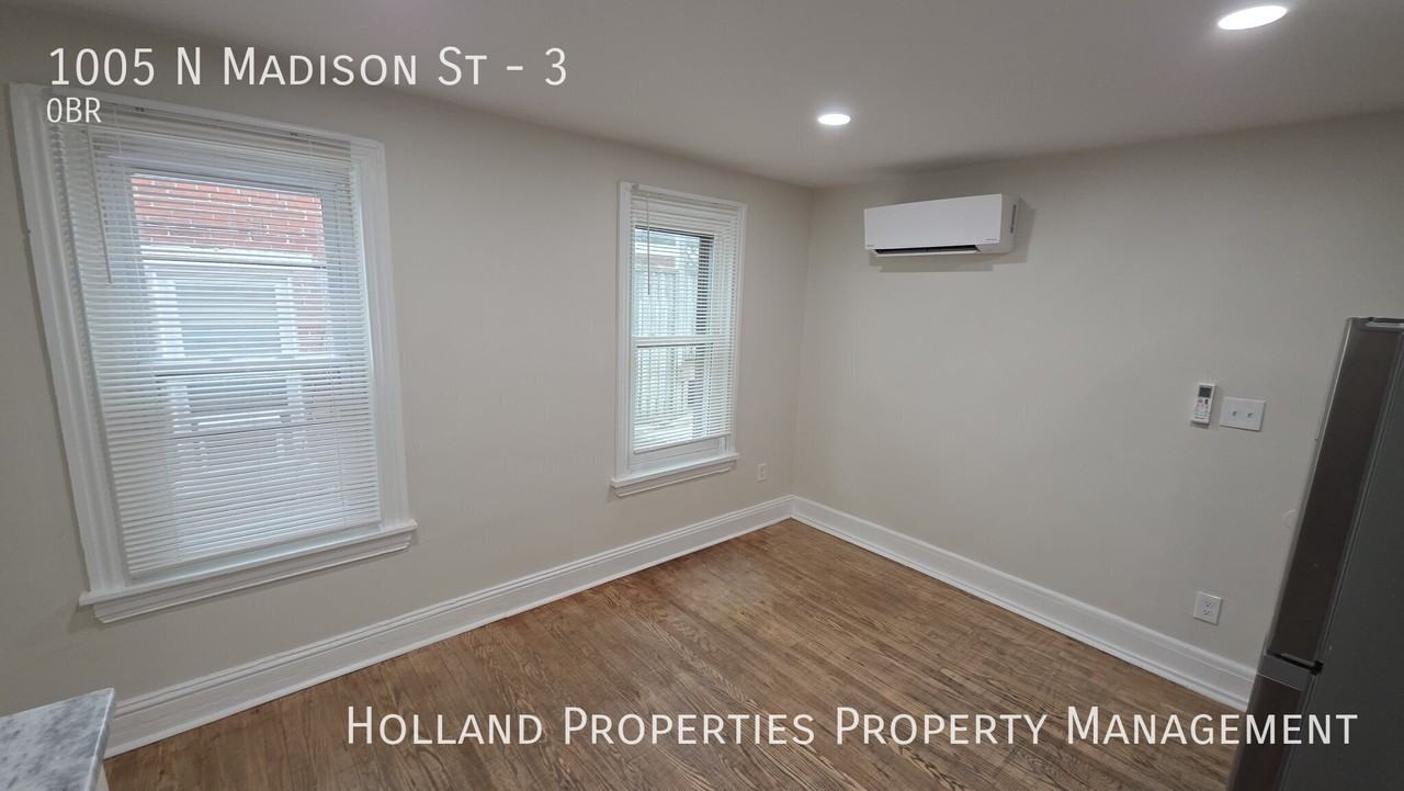 1005 N Madison St #3 - Photo 2 of 15
