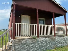 685 Mills Dr - Photo 1 of 1