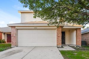 featured image of 4852 Waterford Dr