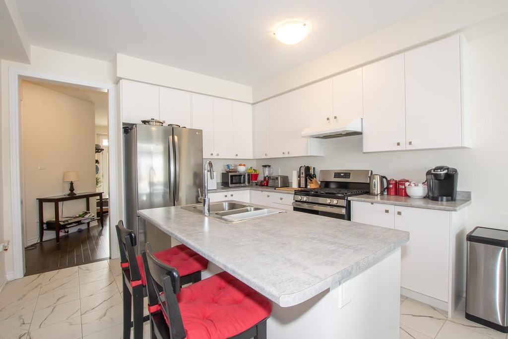 26 Peach St - Photo 5 of 20
