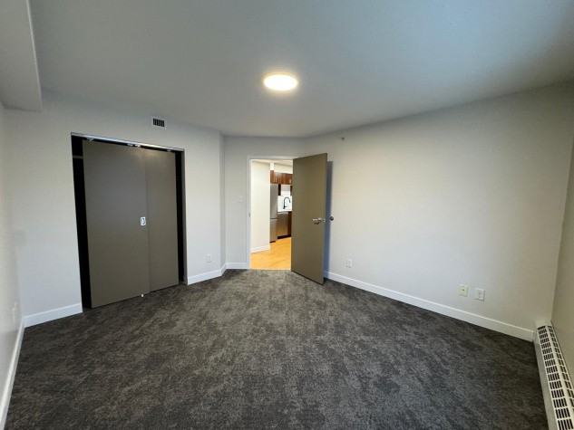 4707 50 St - Photo 4 of 6