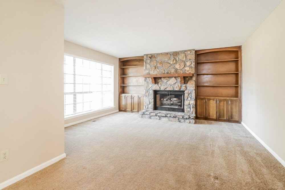 935 Pine Hill Rd - Photo 5 of 24