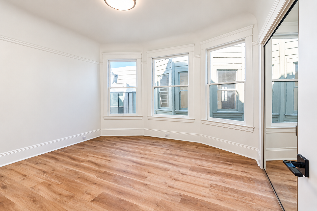 2845 Pierce St #301 - Photo 3 of 12