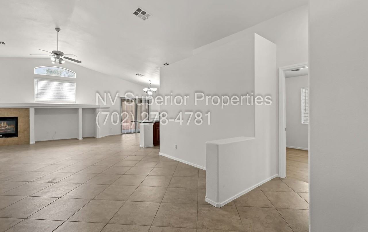 1204 Cindy Love Ave - Photo 6 of 49