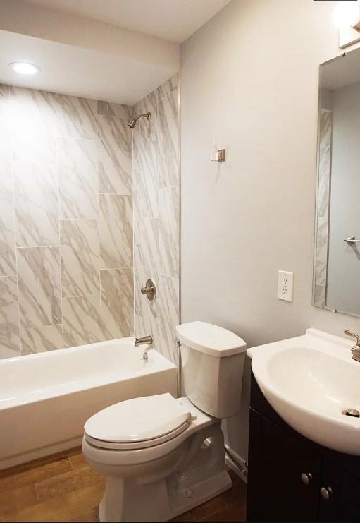 411 N 41st St #1R - Photo 2 of 21