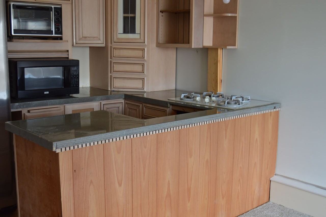 4170 Hearthside Dr - Photo 6 of 33