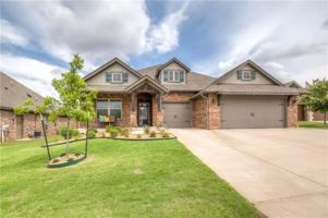 featured image of 8309 Nw 160th Ct