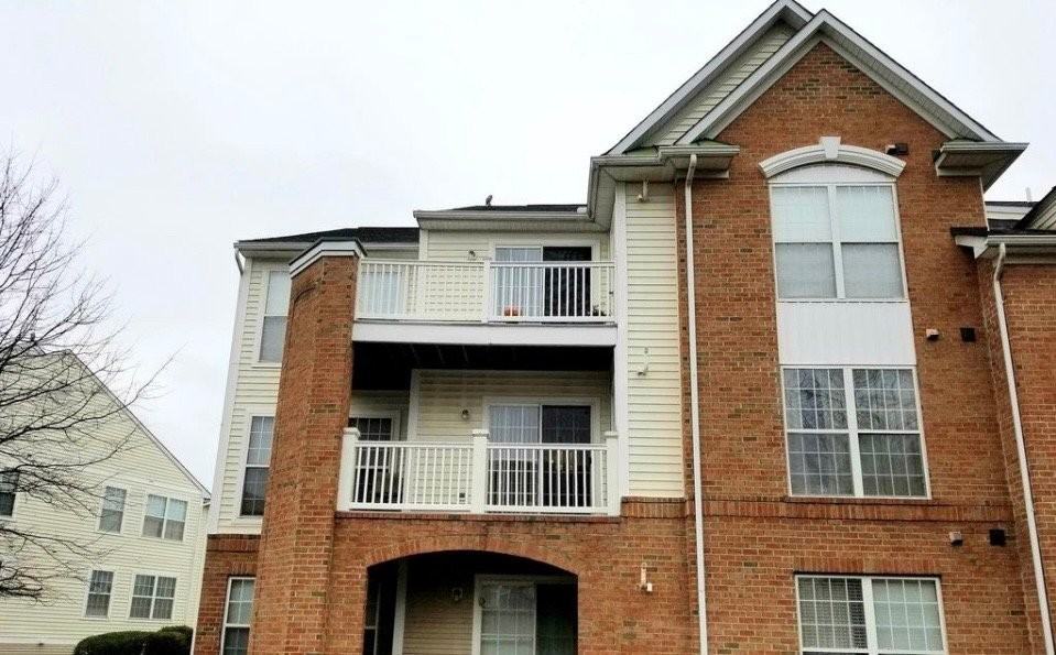 2502 Driftwood Ct #2A - Photo 3 of 16