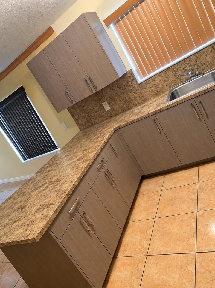 3048 Nw 56th St - Photo 2 of 6
