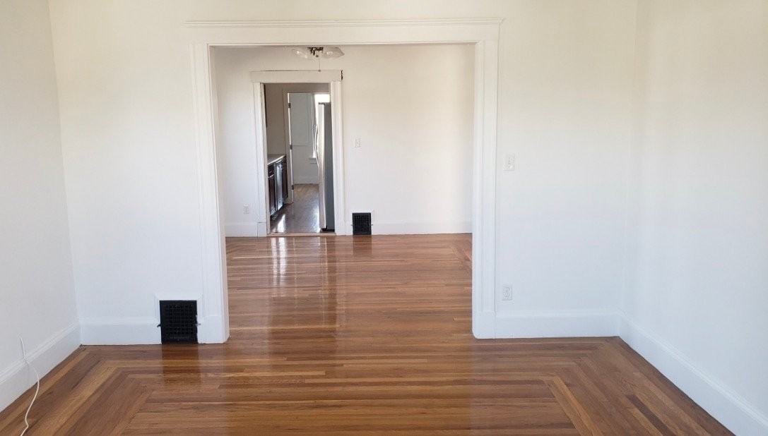 13 Clarendon Ave #03 - Photo 3 of 6