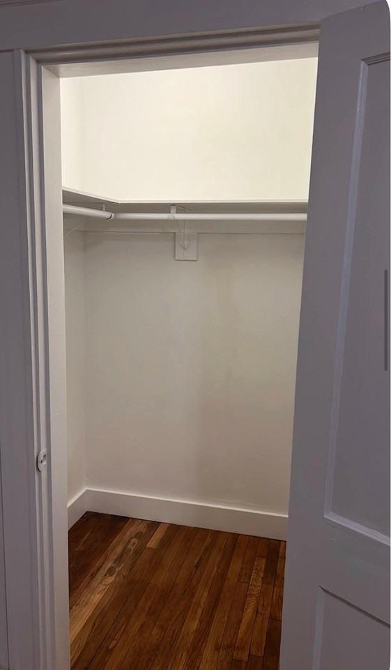 13 Clarendon Ave #03 - Photo 5 of 6