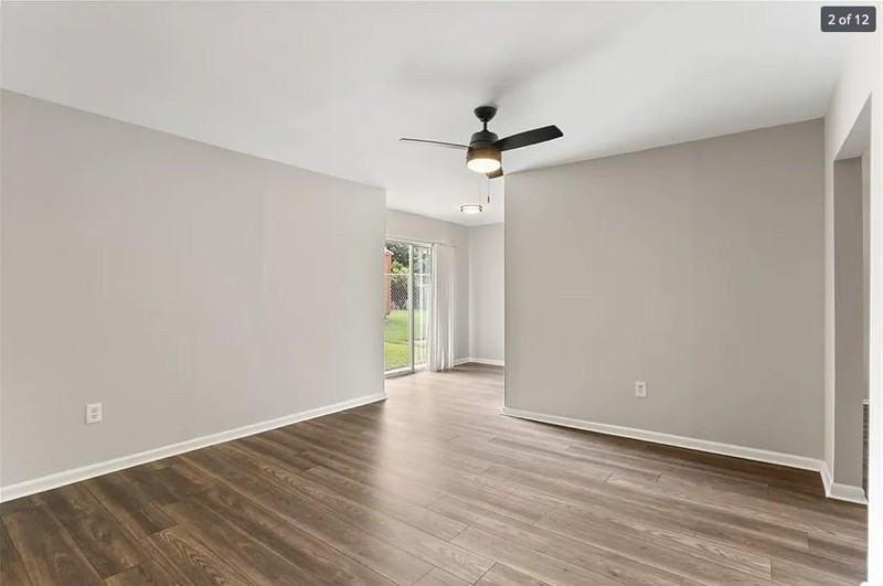 2950 Dickens Dr - Photo 3 of 19