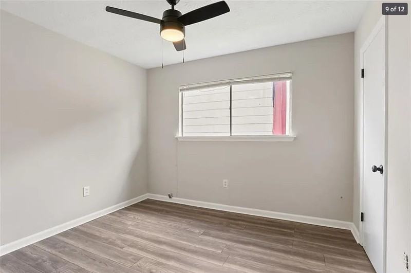 2950 Dickens Dr - Photo 5 of 19