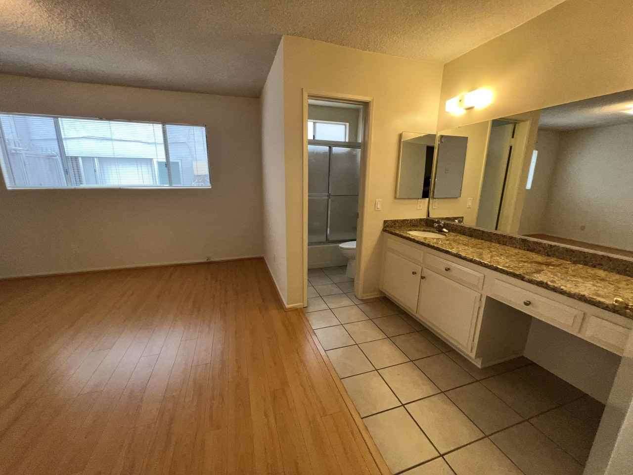 4072 Inglewood Blvd #2 - Photo 4 of 13