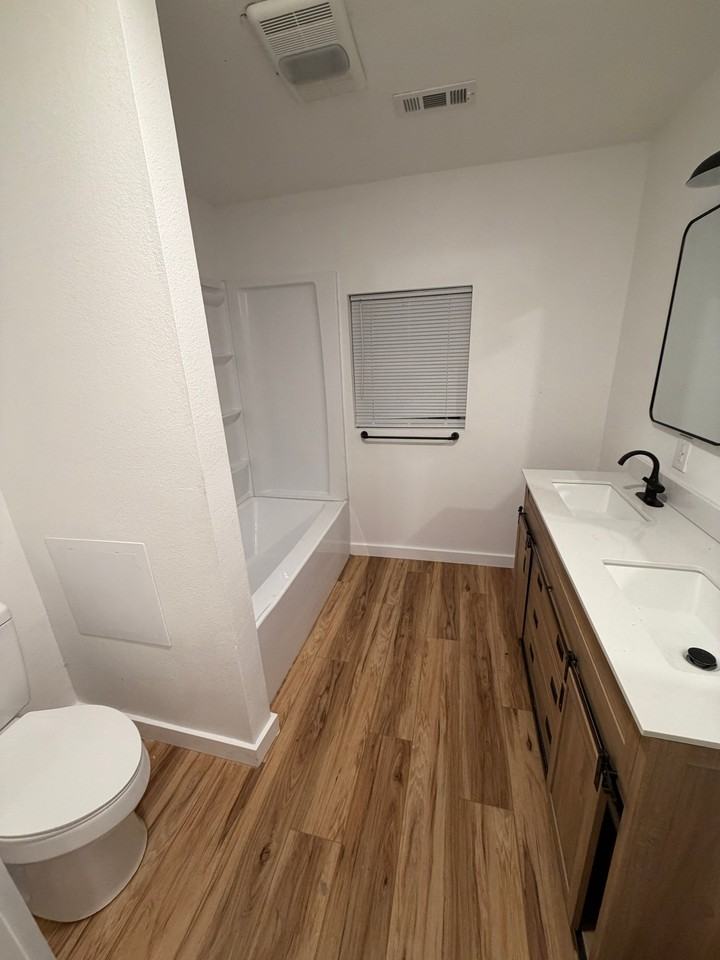 000 Humansville Rental - Photo 3 of 17