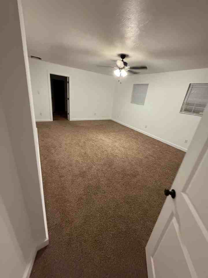 000 Humansville Rental - Photo 5 of 17