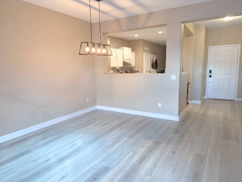 41092 N Salix Dr - Photo 4 of 15