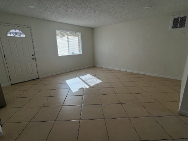 16390 Smoke Tree St #16390 - Photo 4 of 7