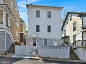 920 E Chestnut St - Photo 1 of 1