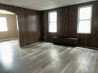 920 E Chestnut St - Photo 4 of 12