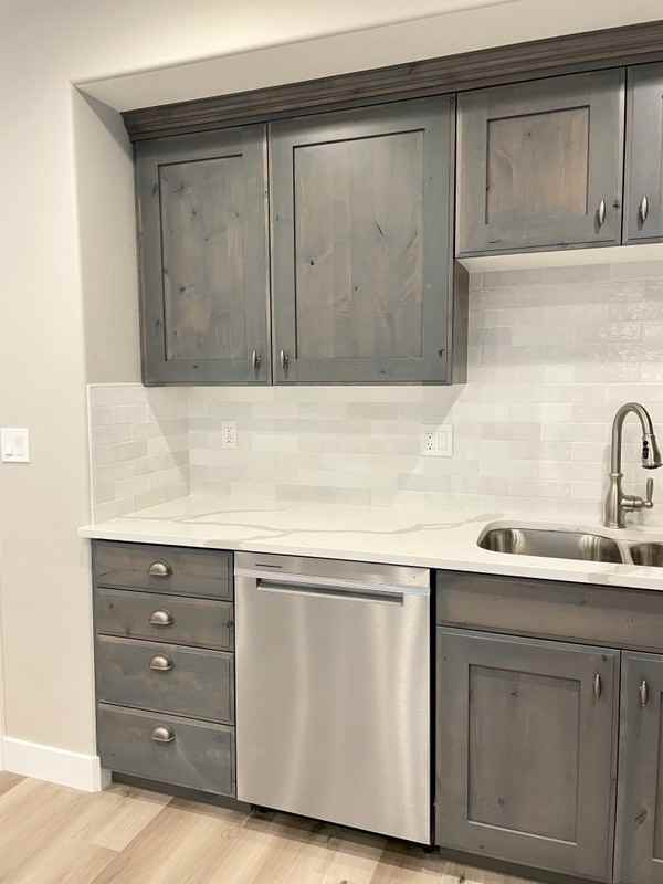 6953 S 675 E - Photo 6 of 34