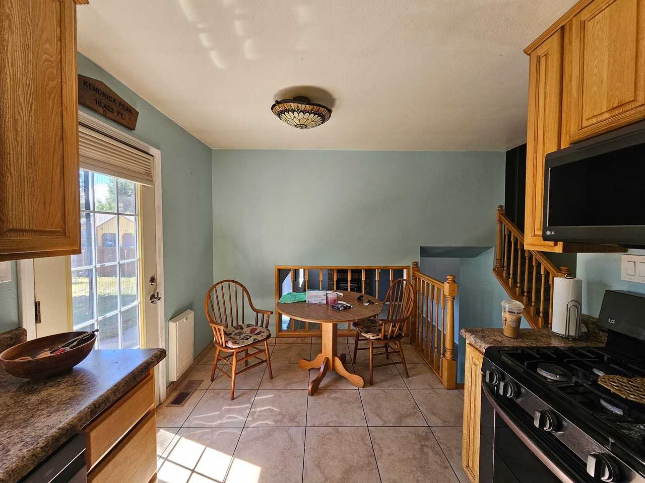 3801 E Mallard Ln - Photo 5 of 17