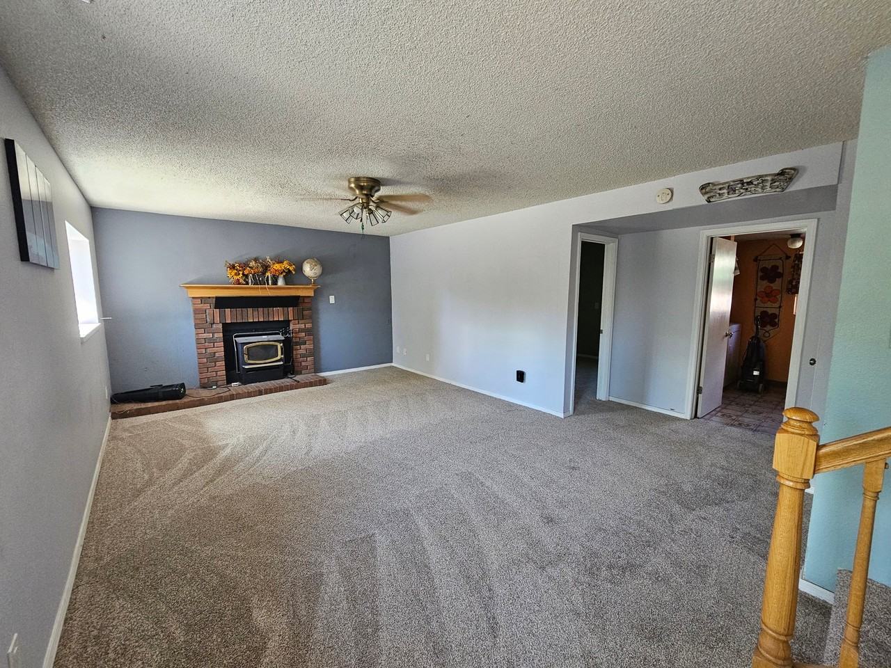 3801 E Mallard Ln - Photo 7 of 17