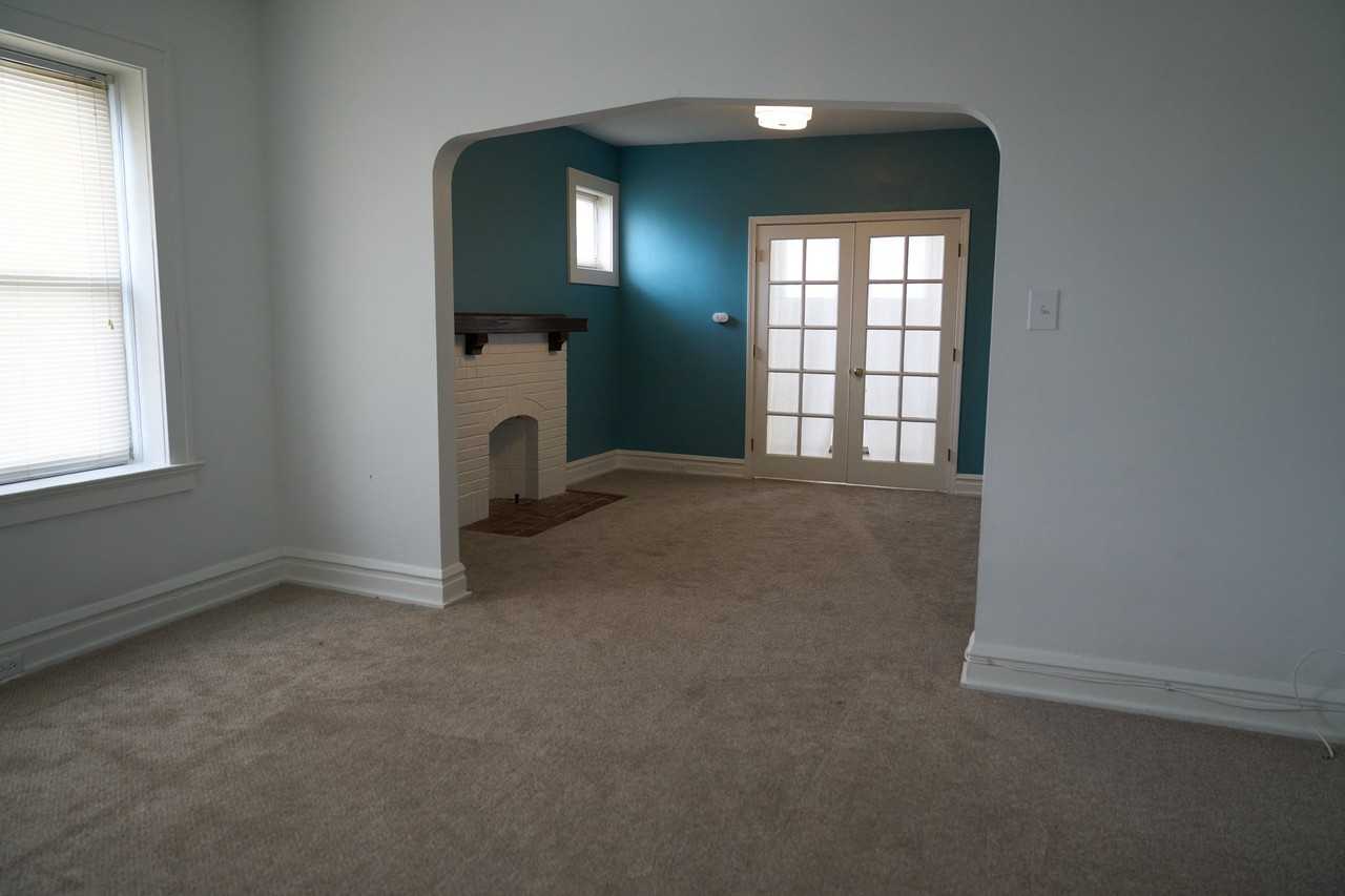 4909 Lansdowne Ave #3E - Photo 3 of 31