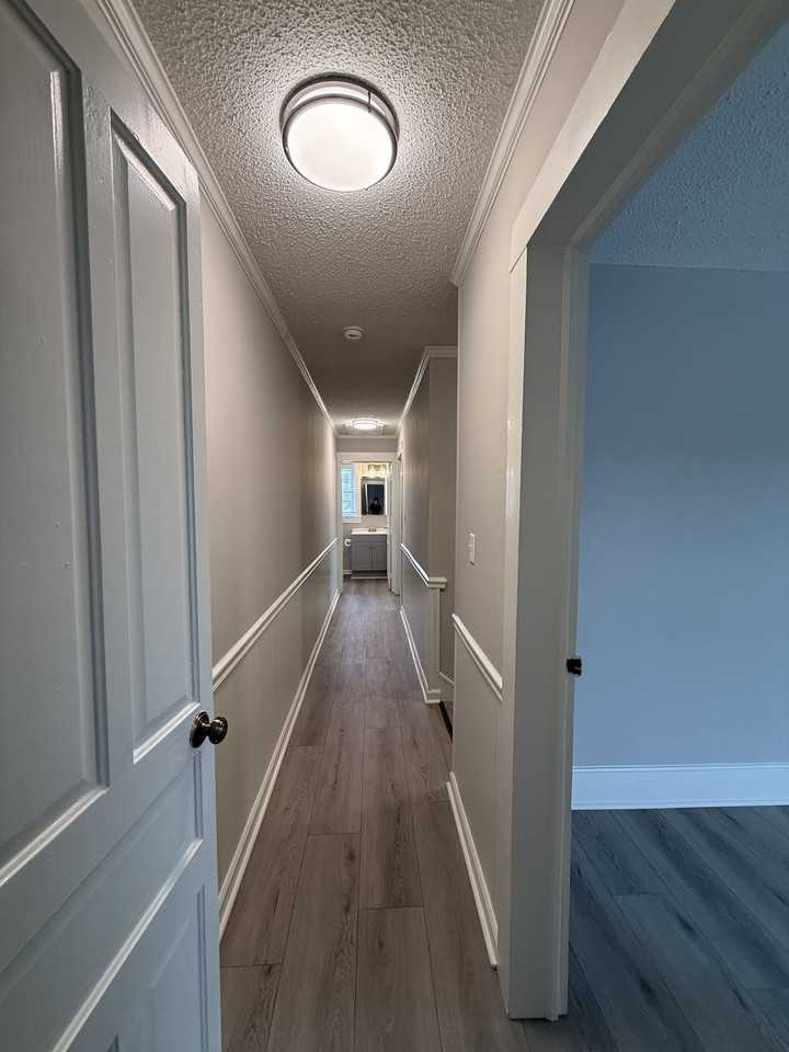 316 N Government St #B - Photo 5 of 14