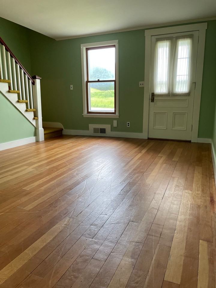 367 Barre St #2 - Photo 6 of 10