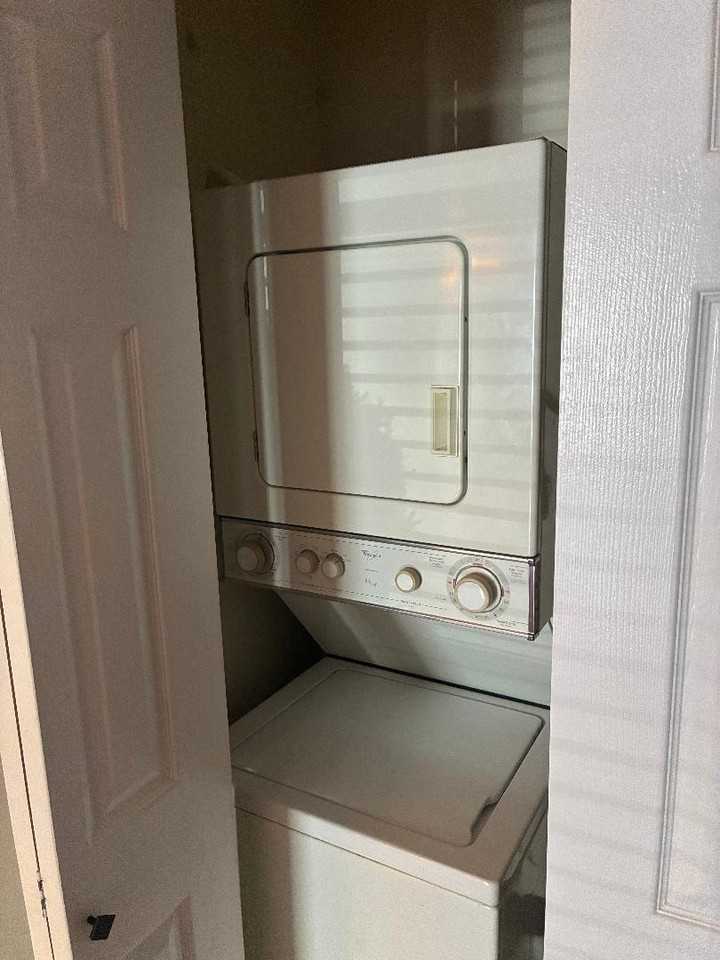 16 Boston Ct - Photo 4 of 13