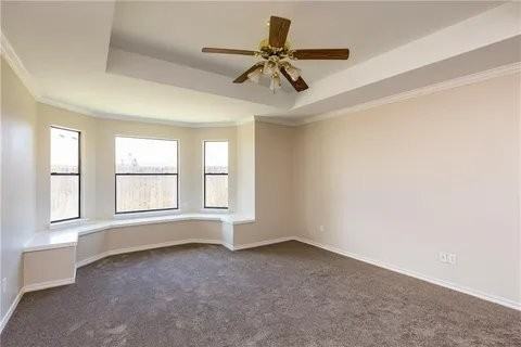 3042 Shady Creek Ln - Photo 6 of 11