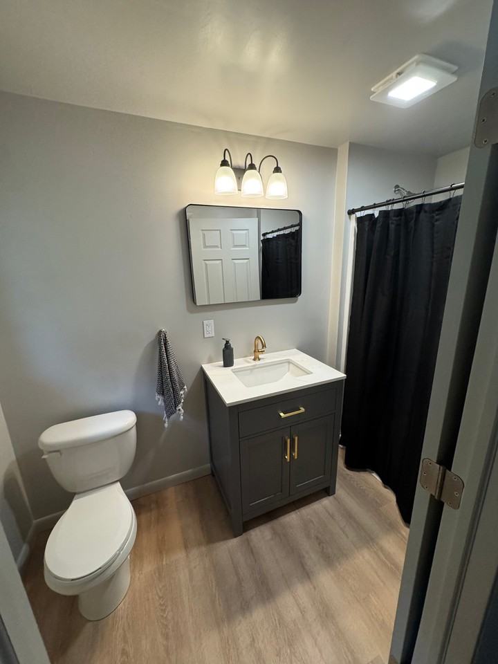 3950 Hulberton Rd - Photo 4 of 12