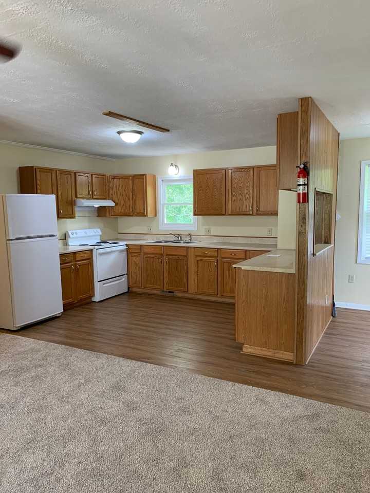 1354 Howe Rd #1-2 - Photo 3 of 16