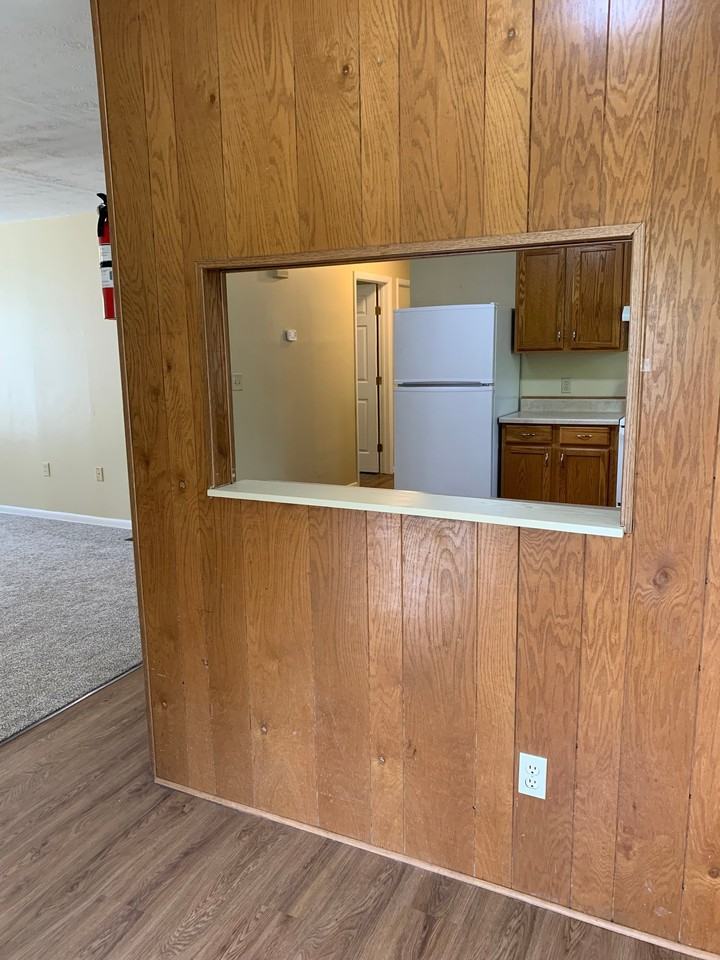 1354 Howe Rd #1-2 - Photo 4 of 16