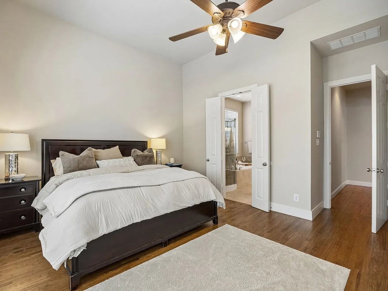9004 Cypress Creek Rd - Photo 6 of 20