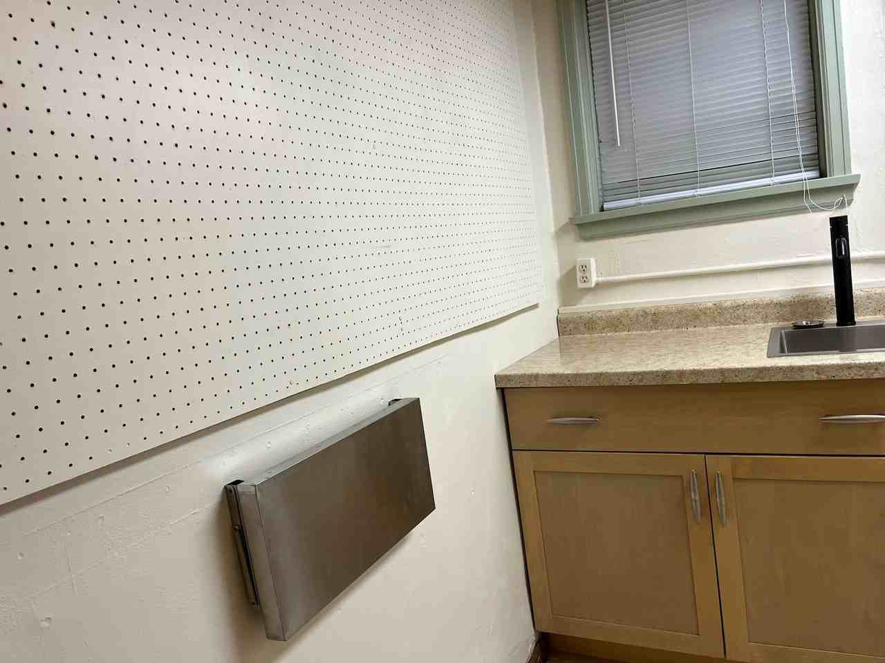 402 Paunack Pl #6 - Photo 2 of 7