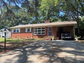 122 S Pleasant St - Photo 1 of 1