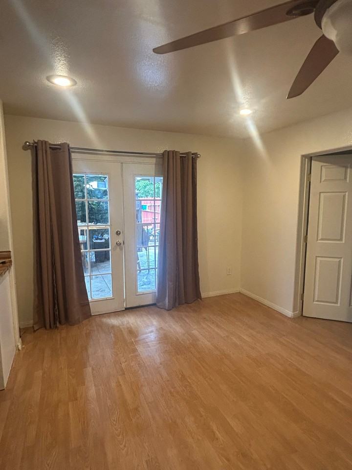 33551 Orange St - Photo 7 of 7
