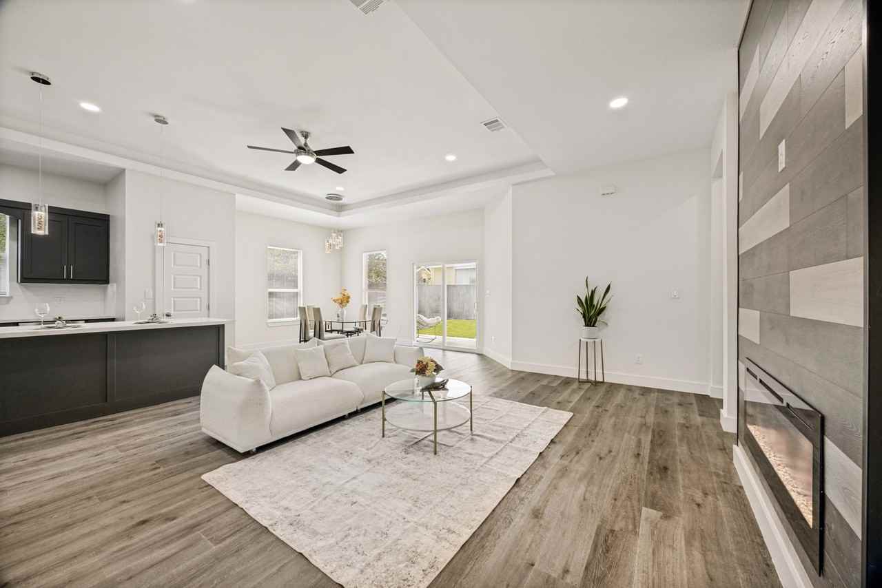 2017 Hemphill St - Photo 6 of 20