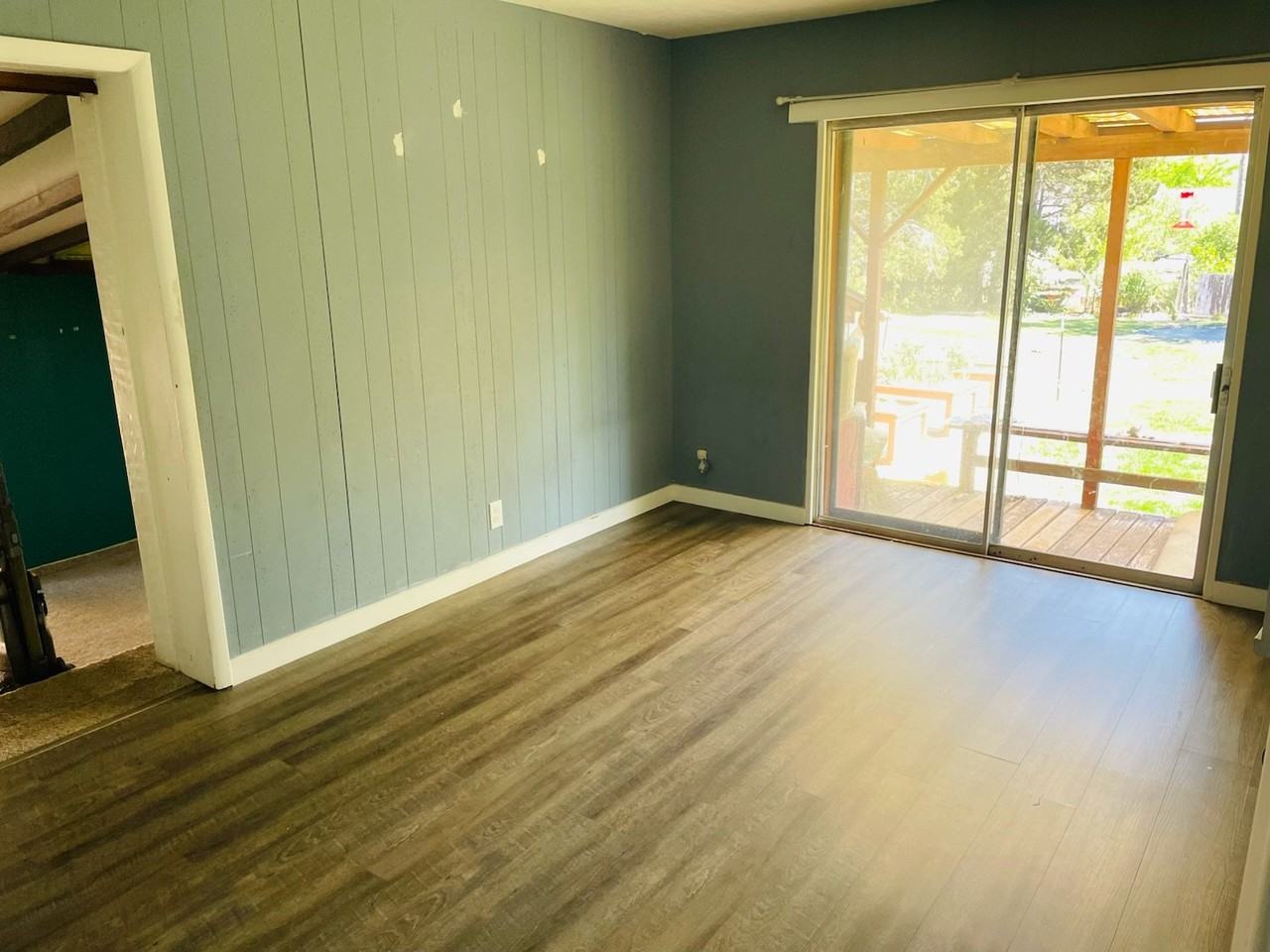 420 Eastsouth - Photo 3 of 14