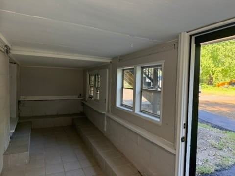 200 N Quinsigamond Ave #B - Photo 3 of 9