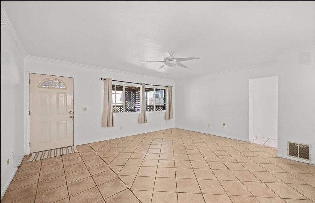 3813 Birch St #3813 - Photo 4 of 16
