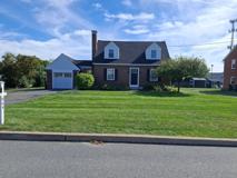 864 Eden Rd - Photo 1 of 1