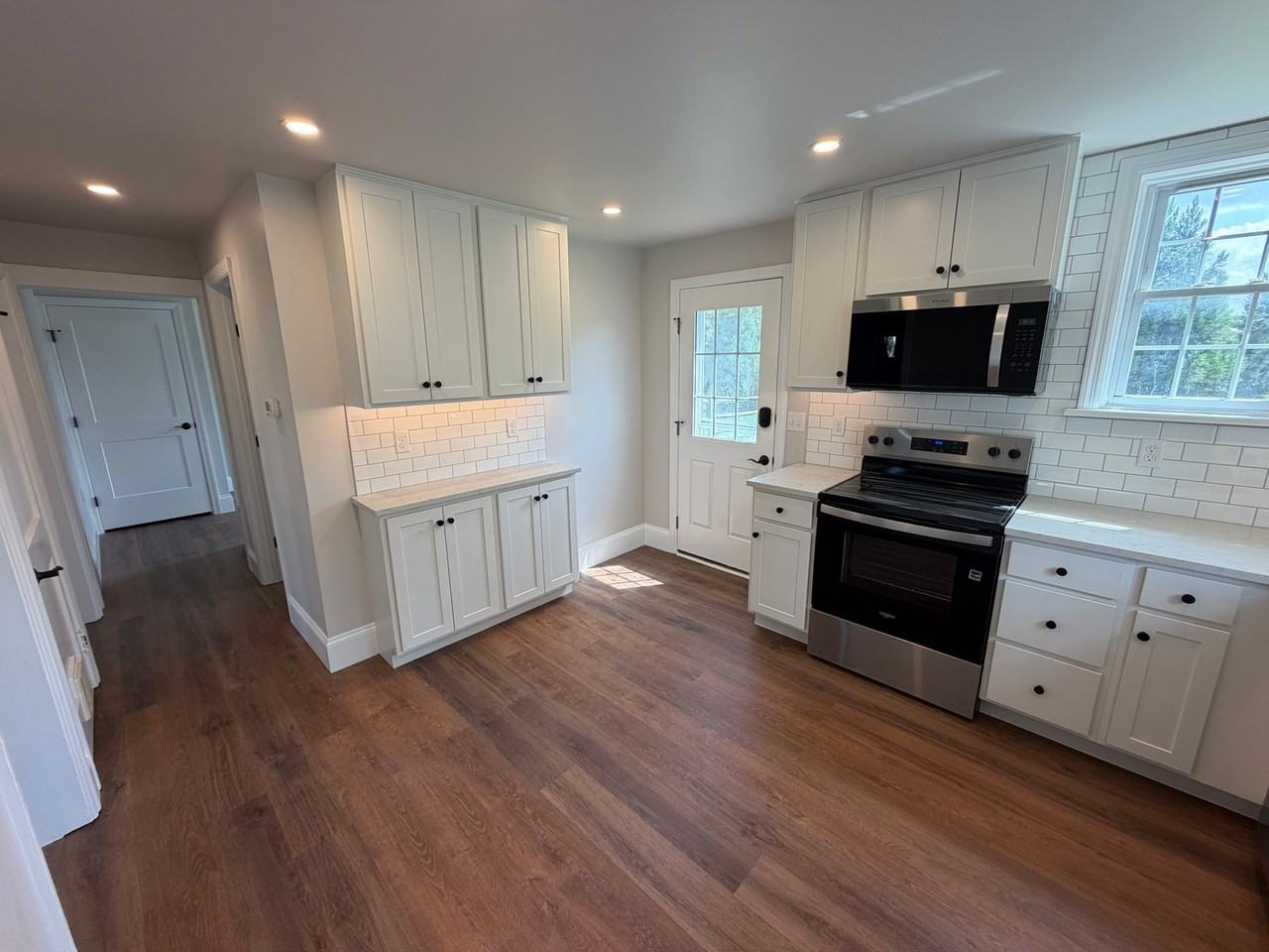 864 Eden Rd - Photo 7 of 20